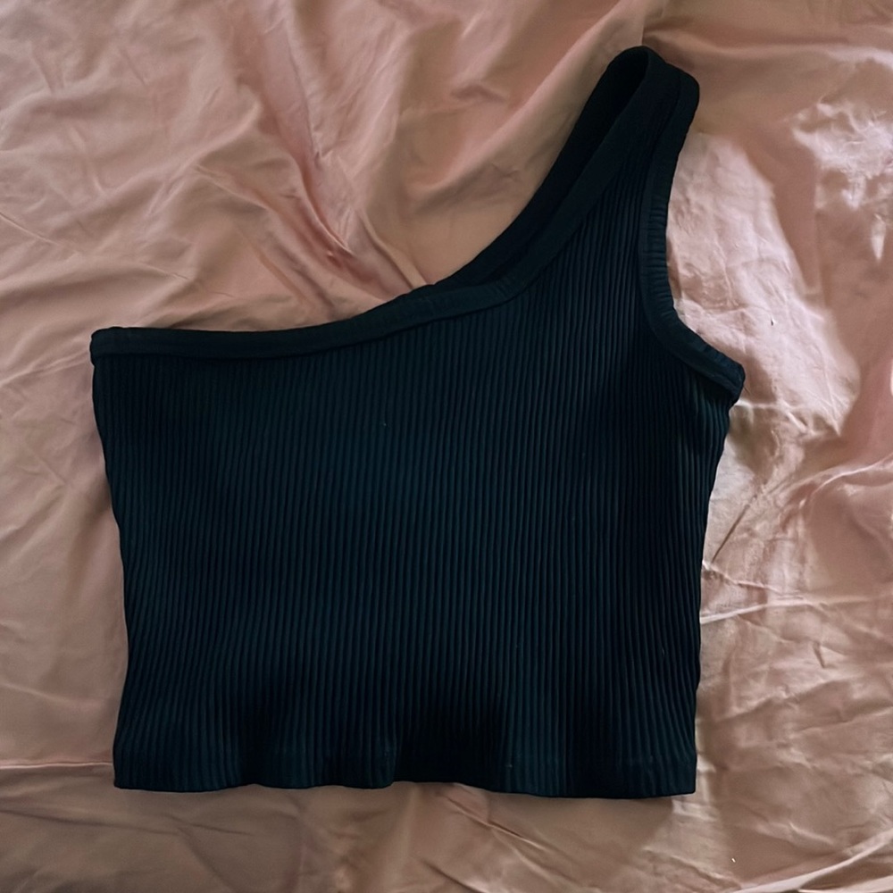 Shein one shoulder top size medium